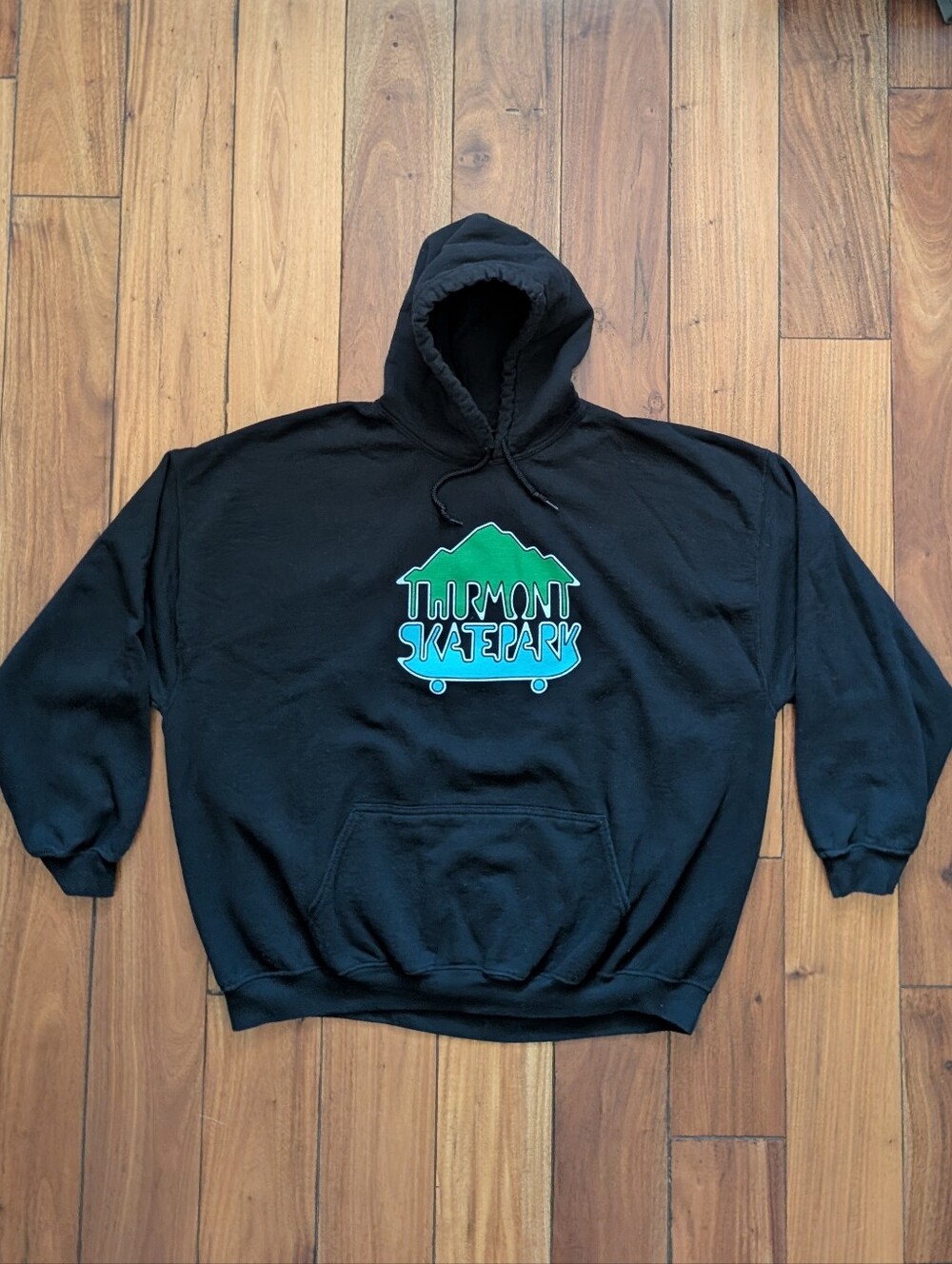 Thurmont Skatepark Retro Hoodie (XL)